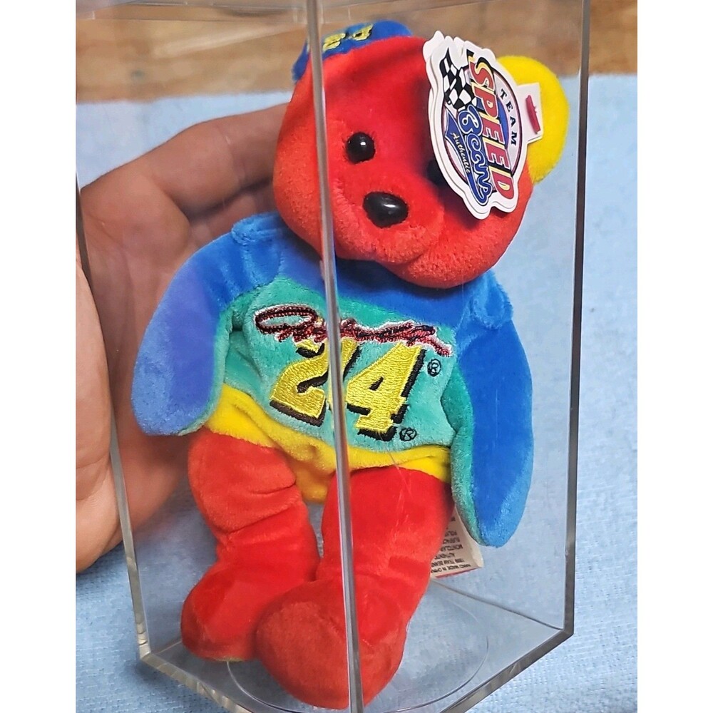 Jeff Gordon 24 NASCAR Team Speed Bears Teddy, New in Sealed Case.